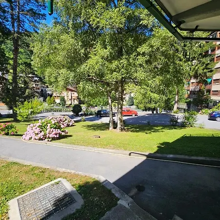 Bella Vista Apartment *